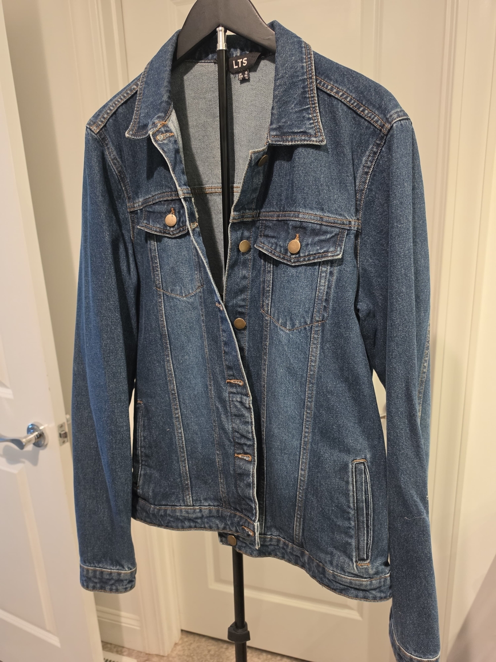 Long Tall Sally Women's Classic Blue Denim Jacket Sz 14 TALL US